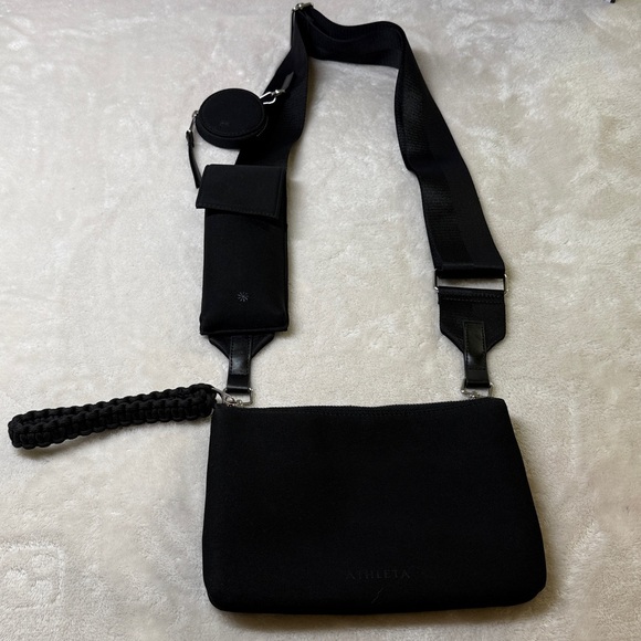 ⭐️Athleta Revive Modular Crossbody Bag black - Picture 7 of 12